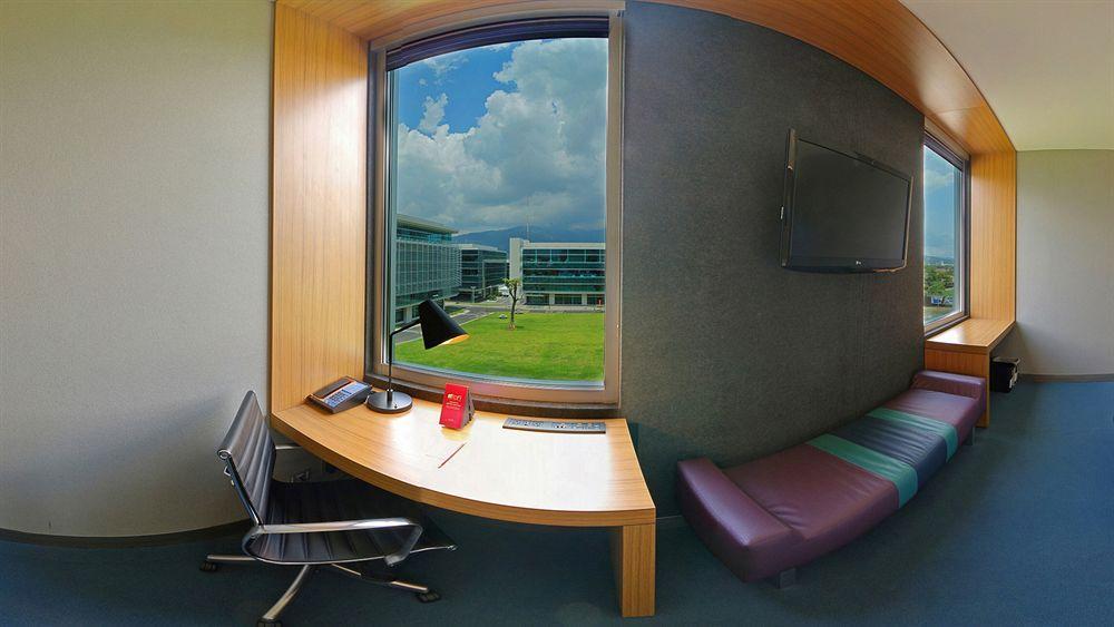 Aloft Hotel, Costa Rica